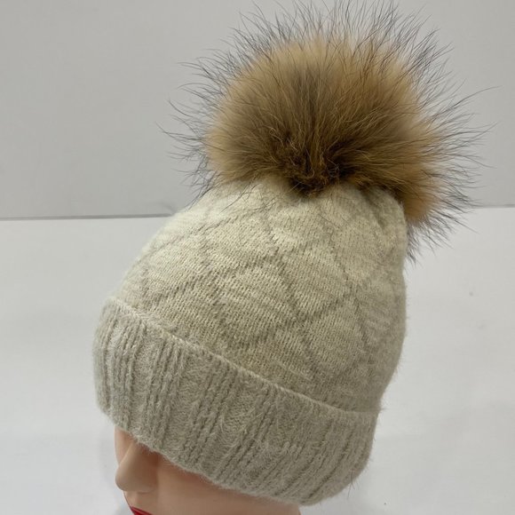 Knit Beanie Hat with Real Fox Fur Pom - Picture 1 of 2